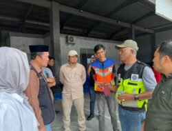 Bupati Aceh Tengah Tinjau Droping Logistik Bantuan Di Bandara Rembele
