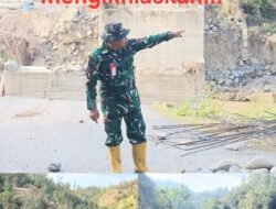 TNI Bangun Pondasi Jembatan dan Bersihkan Material Pascabanjir di Linge, Warga Reje Payung Terharu