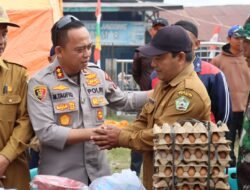 Polres Aceh Tengah Salurkan Bantuan Sosial dan Bakti Kesehatan Pada Warga Korban Kebakaran di Jagong Jeget